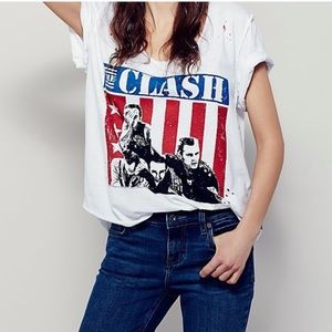 Darceil Clash American flag sort sleeve tee red whit blue distressed boxy size S